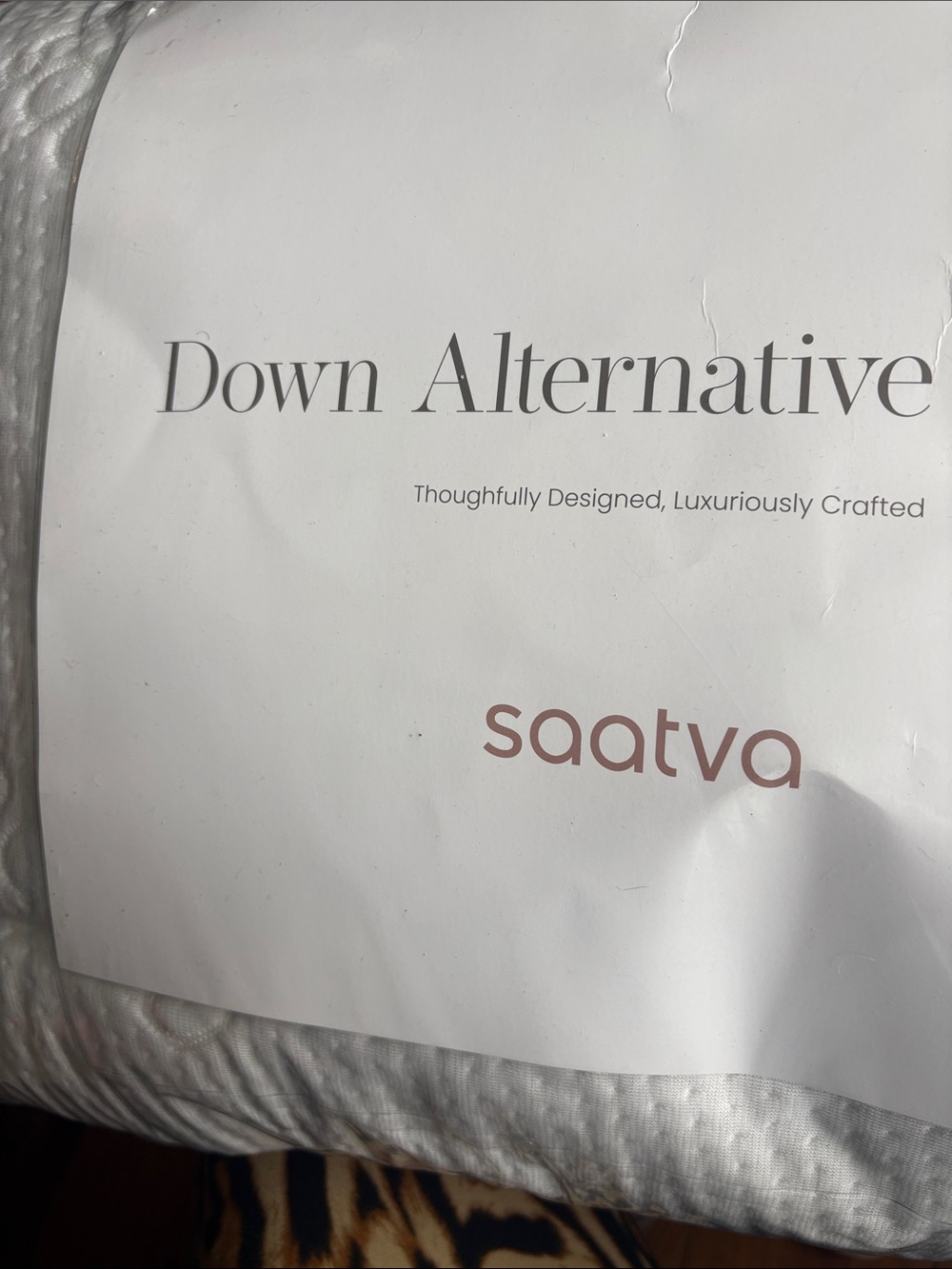 Saatva Down Alternative Pillow - White NEW